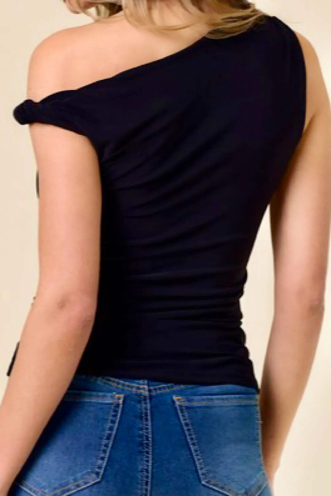 Black  Asymmetric Top