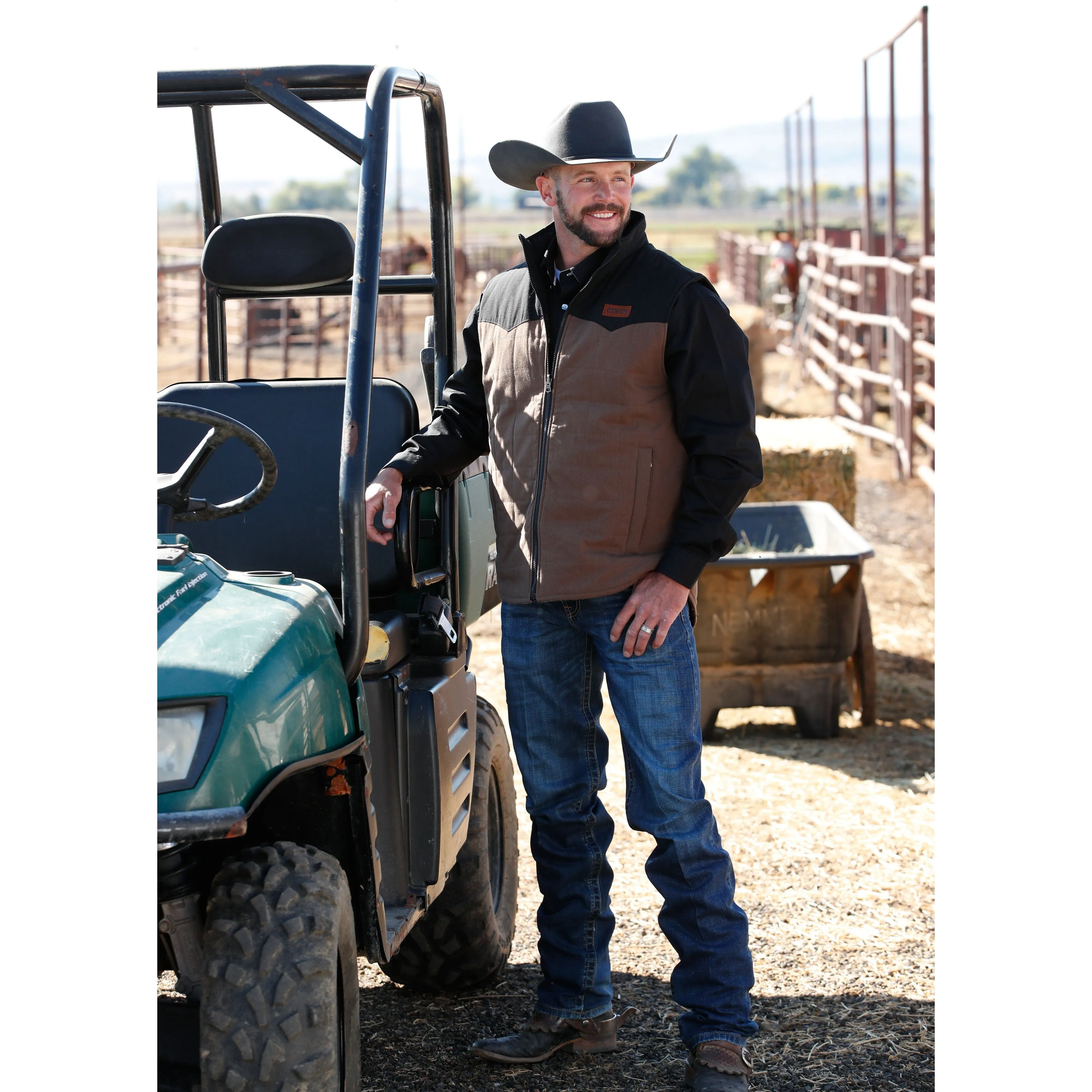 Cinch Men's Brown Quilted Reversible Vest