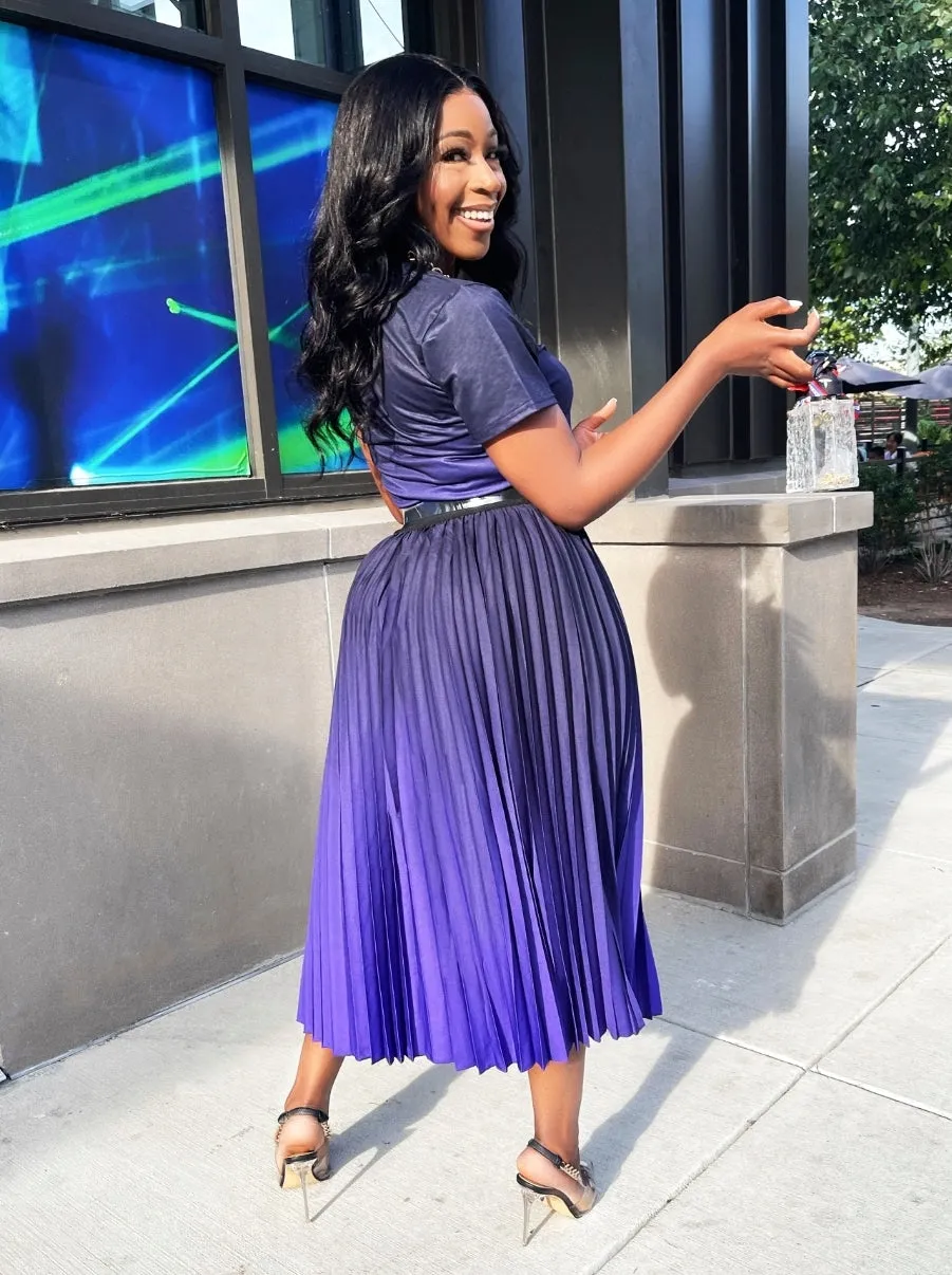 City Lady- Ombre T-shirt and LONG Pleated Skirt SET (NEW)