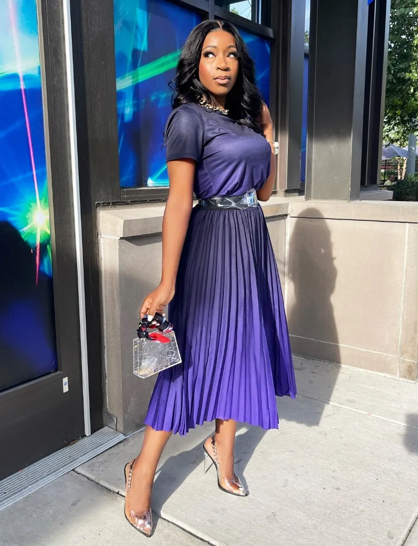 City Lady- Ombre T-shirt and LONG Pleated Skirt SET (NEW)