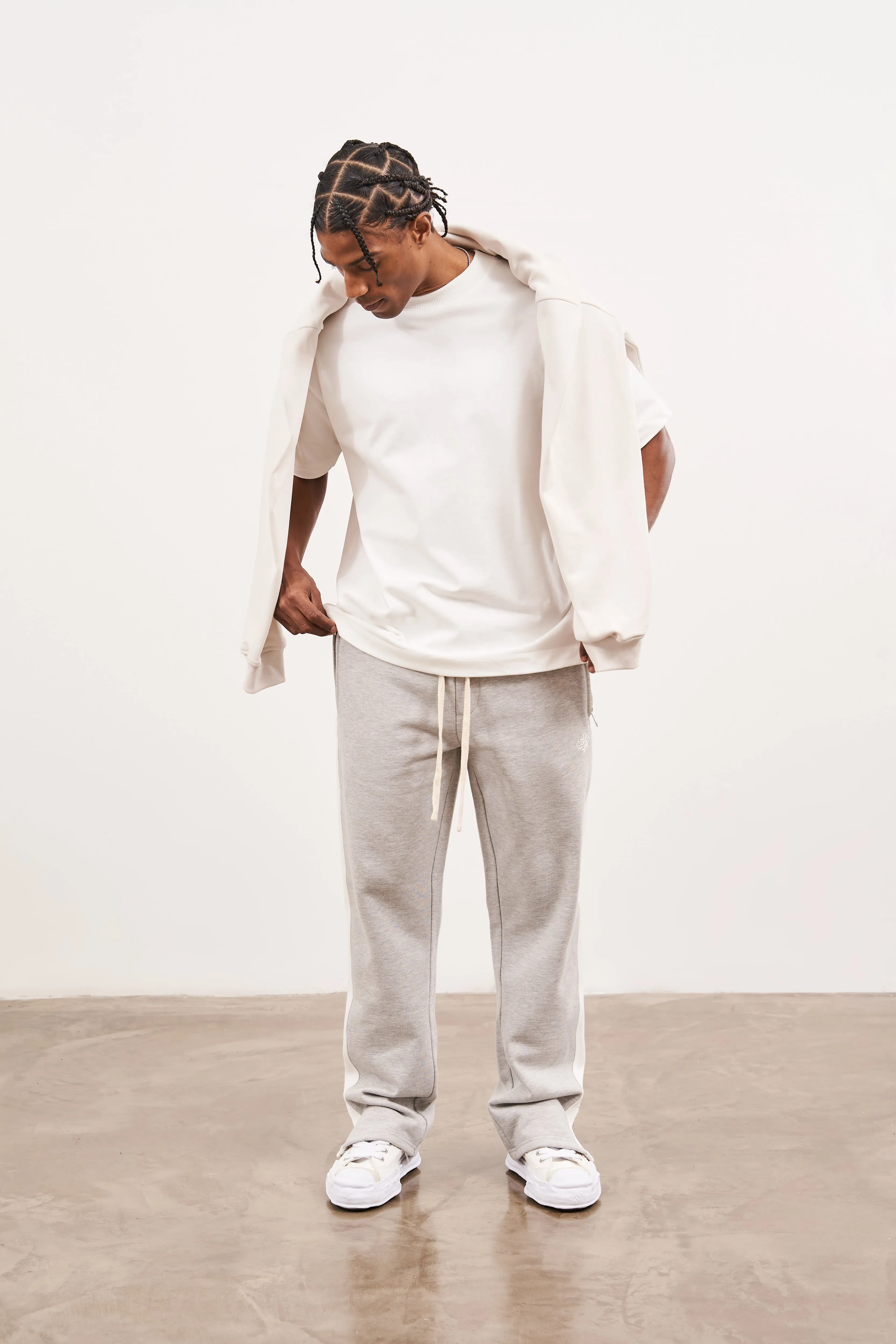 EMBLEM SIDE PANEL SPLIT HEM JOGGERS - GREY MARL