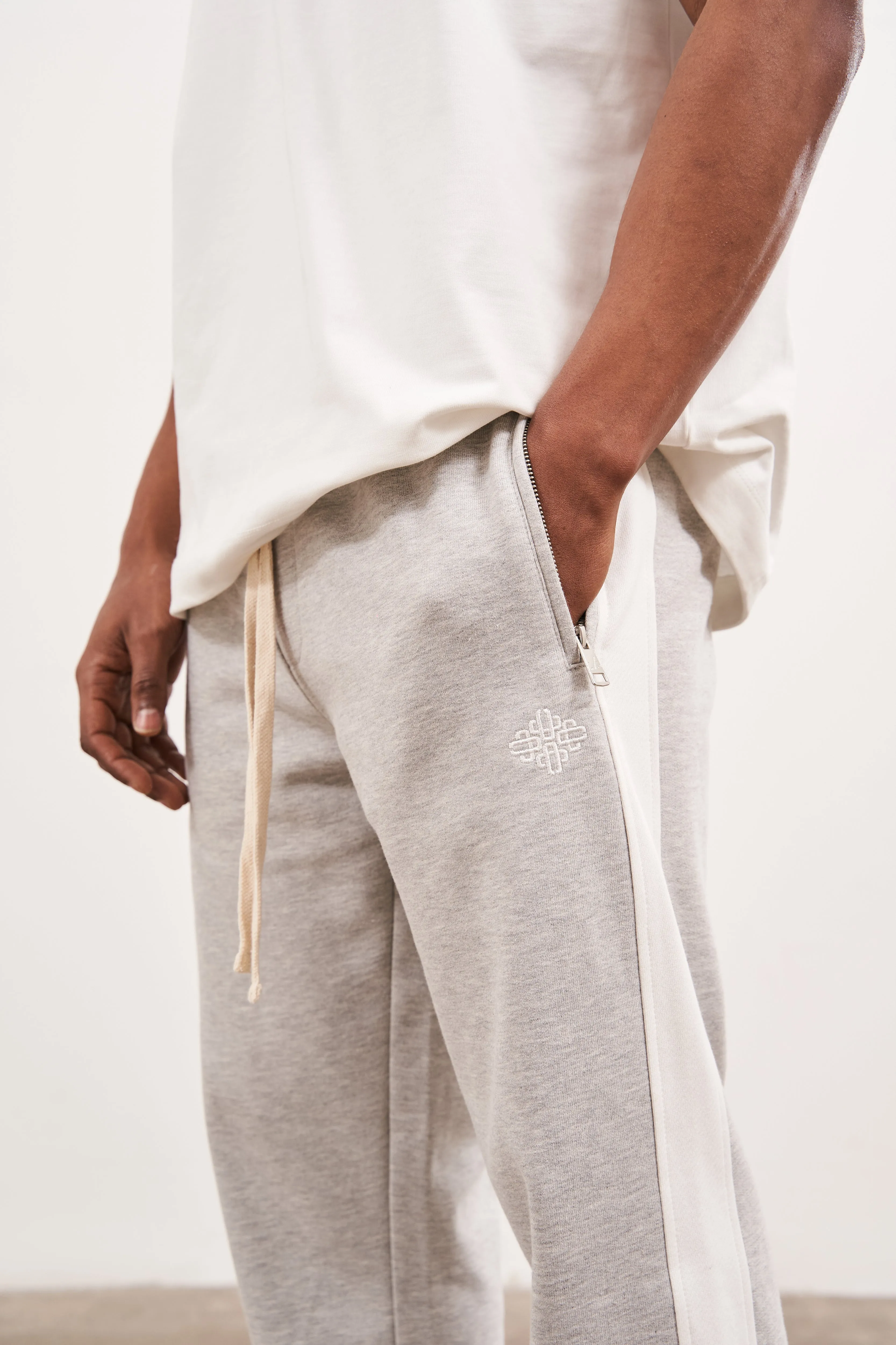 EMBLEM SIDE PANEL SPLIT HEM JOGGERS - GREY MARL