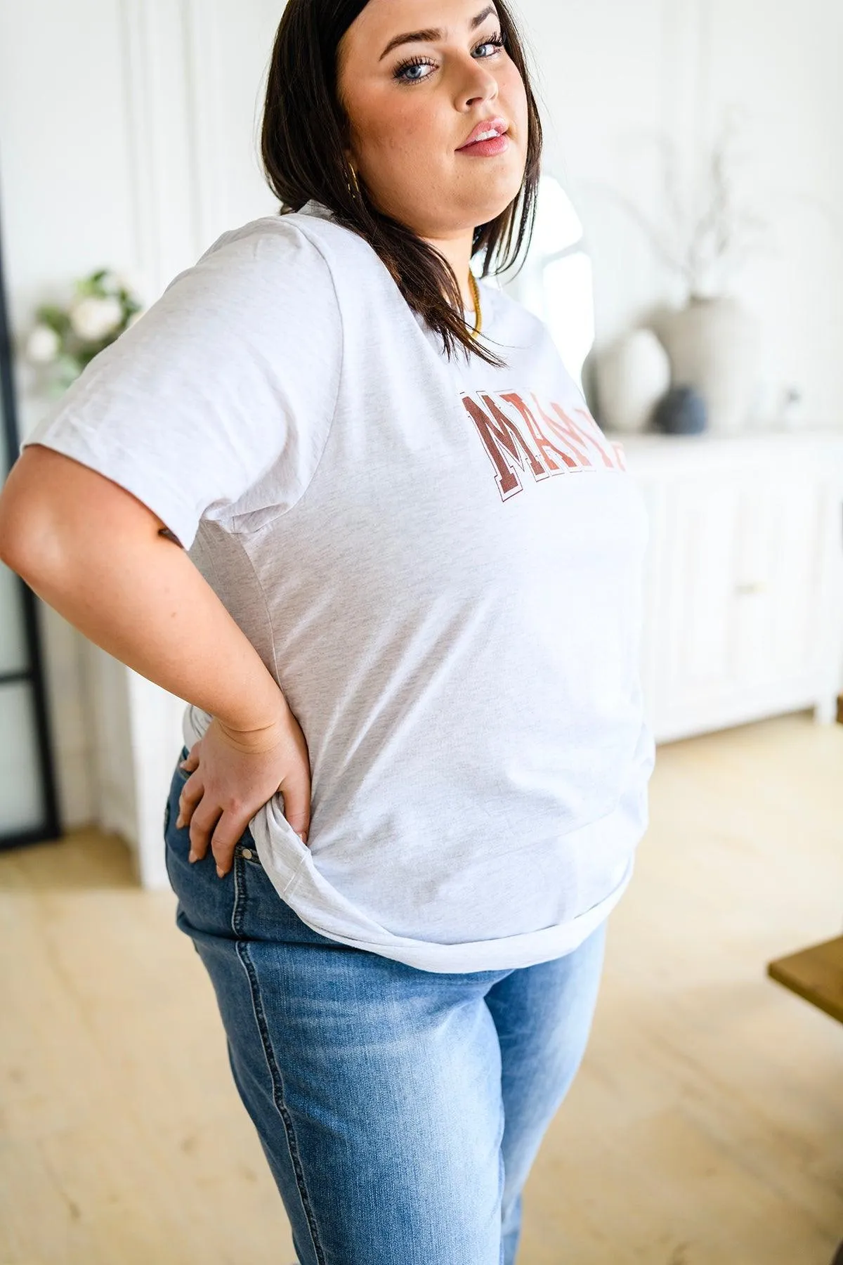 Hazel Blues® | Mama Graphic Tee
