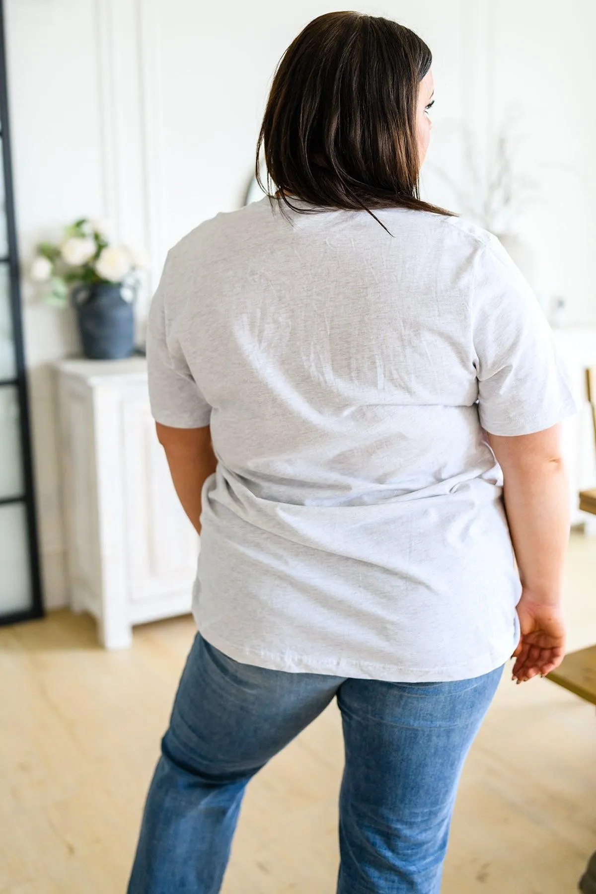 Hazel Blues® | Mama Graphic Tee