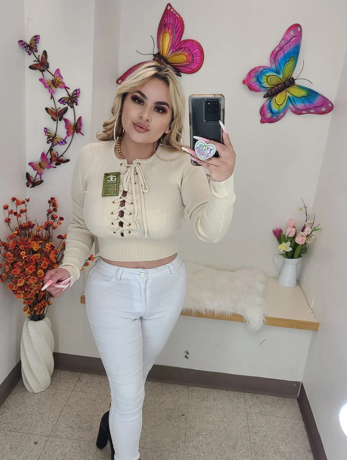 Leslie Nude