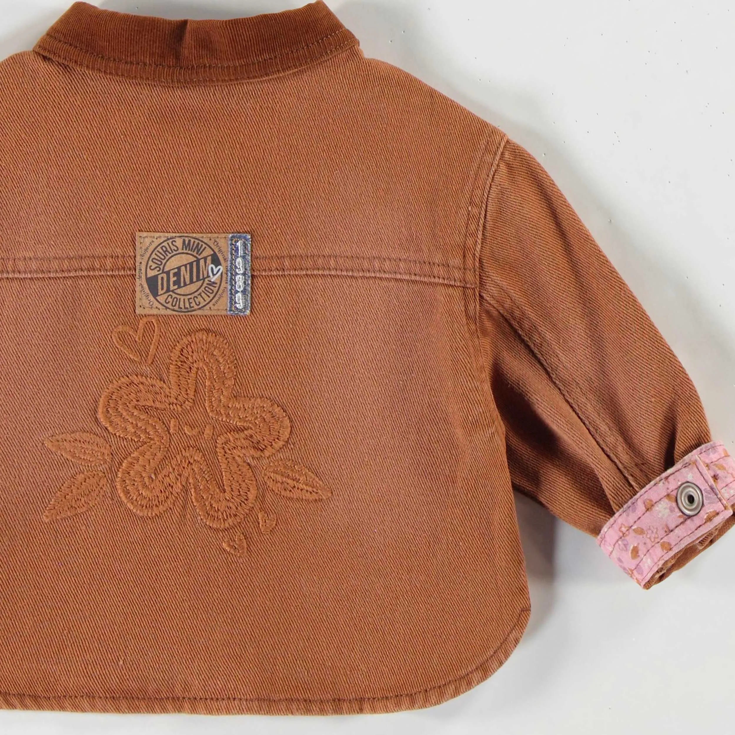 Surchemise brune en twill lourd, bébé || Brown overshirt in heavy twill, baby