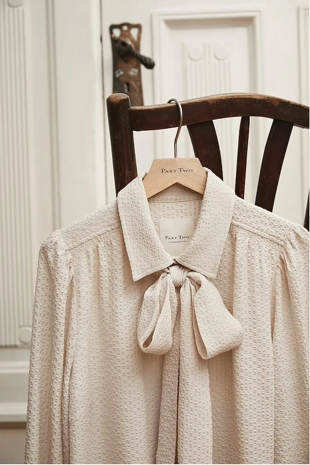 The Rasha Blouse by Part Two - Pale
