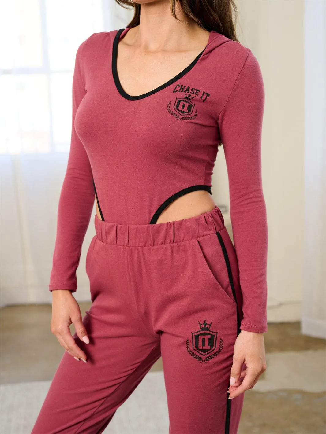 WOMEN'S LONG SLEEVE BODYSUIT & ELASTIC WAIST PANTS GRAPHIC 2PC. SET