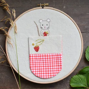 Woodland Mouse Embroidery Pocket Pattern