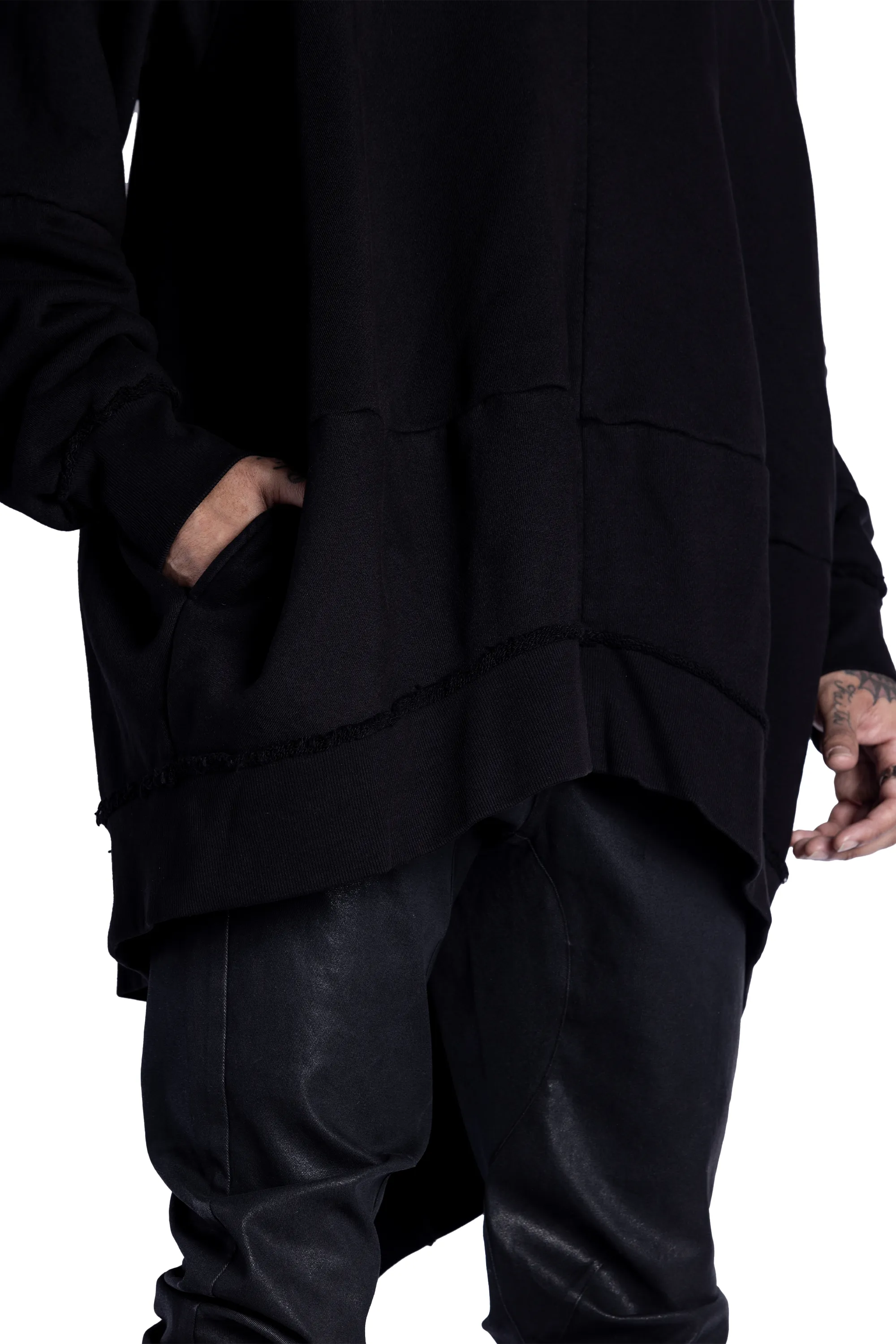 ZEPHYRUS HOODIE