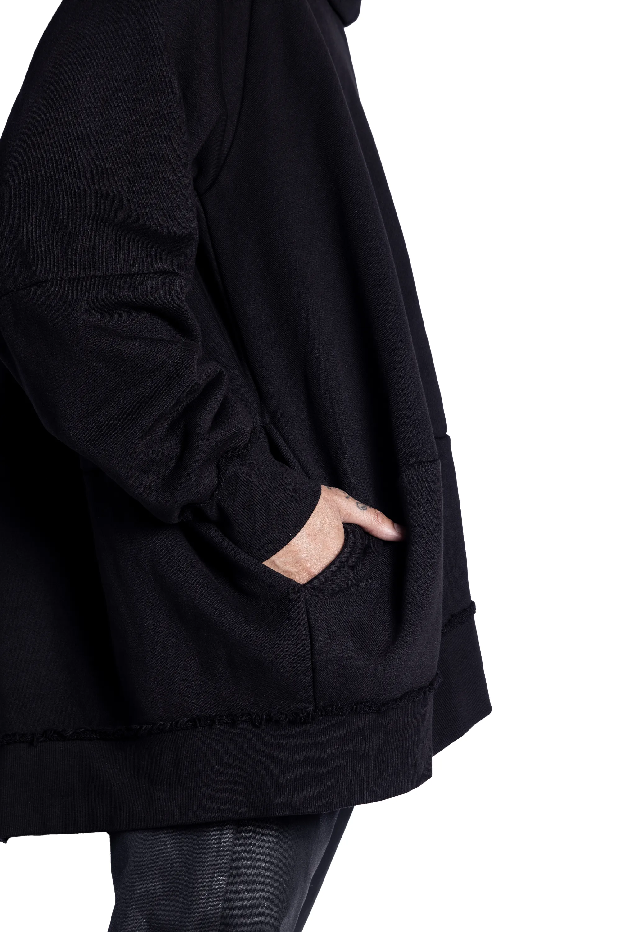 ZEPHYRUS HOODIE